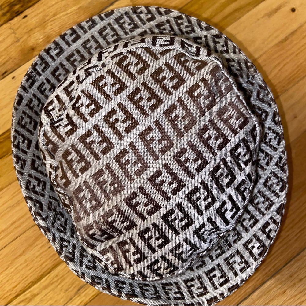 Fendi Buckett hat